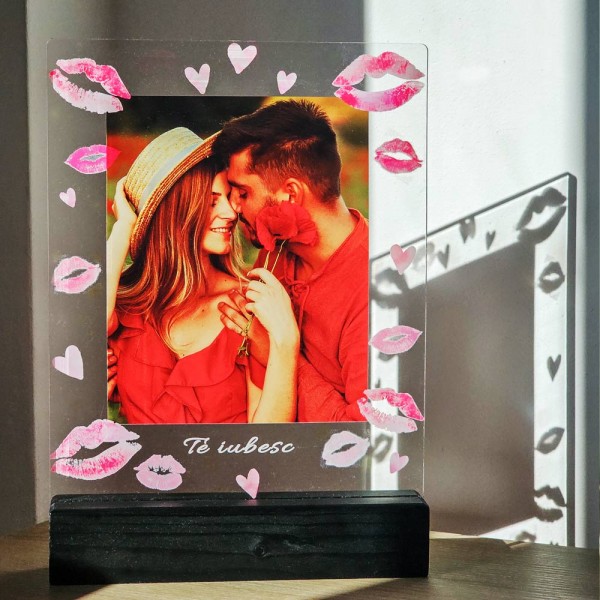 Placheta sticla acrilica